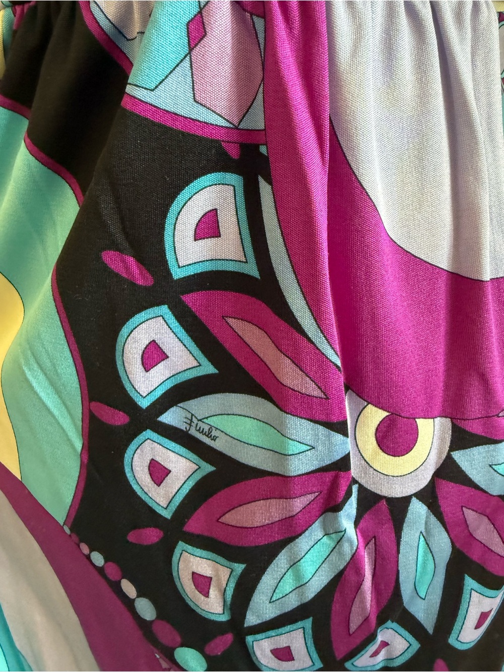 Emilio Pucci 100% Silk Psychedelic Purple & Teal Floral-Print Wrap Midi Dress - Picture 4 of 7